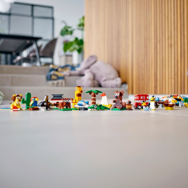 LEGO Classic Конструктор Вокруг света 11015