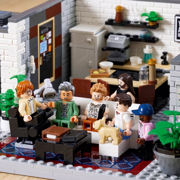 LEGO Creator Конструктор Queer Eye – The Fab 5 Loft 10291