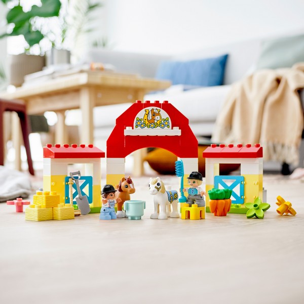 LEGO DUPLO Конструктор Конюшня и уход за пони 10951