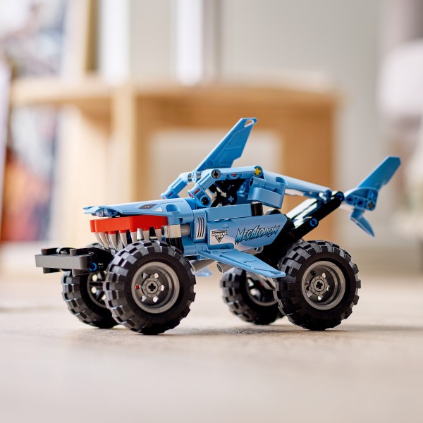 LEGO Technic Конструктор Monster Jam™ Megalodon™ 42134
