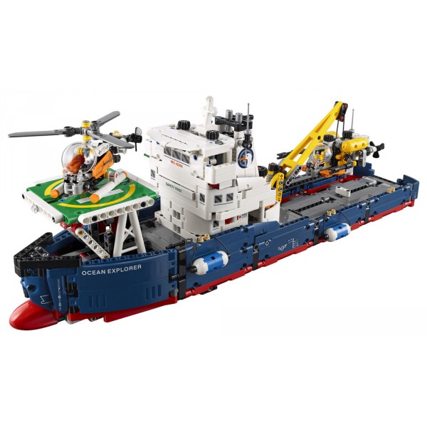 LEGO Technic Дослідницьке судно 42064
