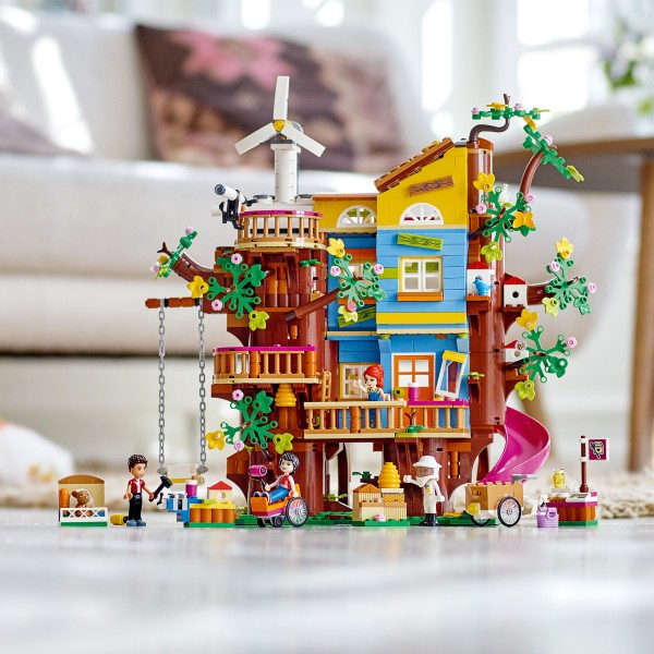 LEGO Friends Конструктор Дом друзей на дереве 41703