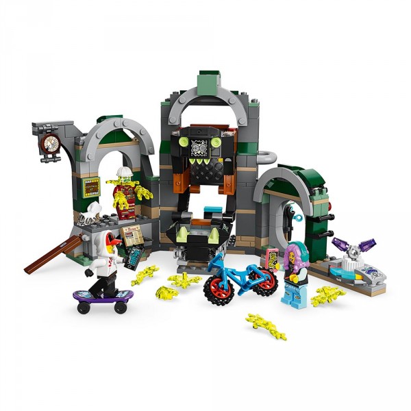 LEGO Hidden Side Конструктор "Метро Ньюбери" 70430