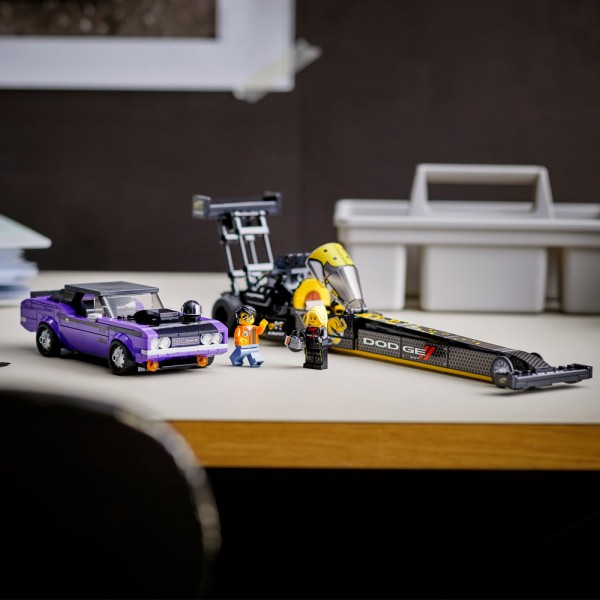 LEGO Speed Champions КонструкторMopar Dodge//SRT Top Fuel Dragster and 1970 Dodge Challenger T/A 76904