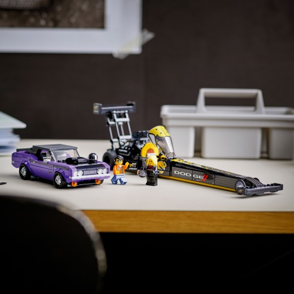 LEGO Speed Champions КонструкторMopar Dodge//SRT Top Fuel Dragster and 1970 Dodge Challenger T/A 76904