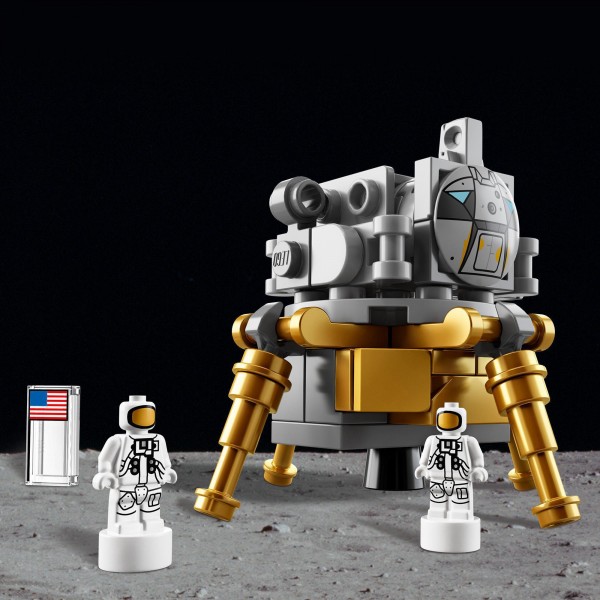 LEGO Ideas Конструктор NASA Аполло Сатурн 5 V29 92176