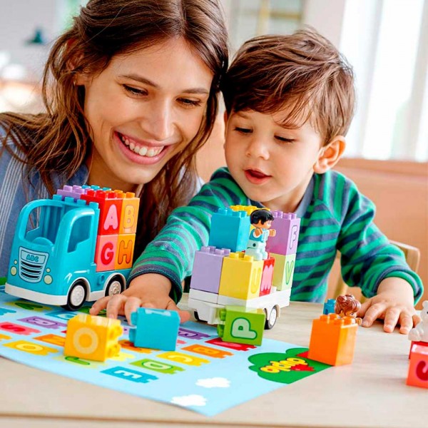 LEGO DUPLO Конструктор Грузовик Алфавит английский 10915