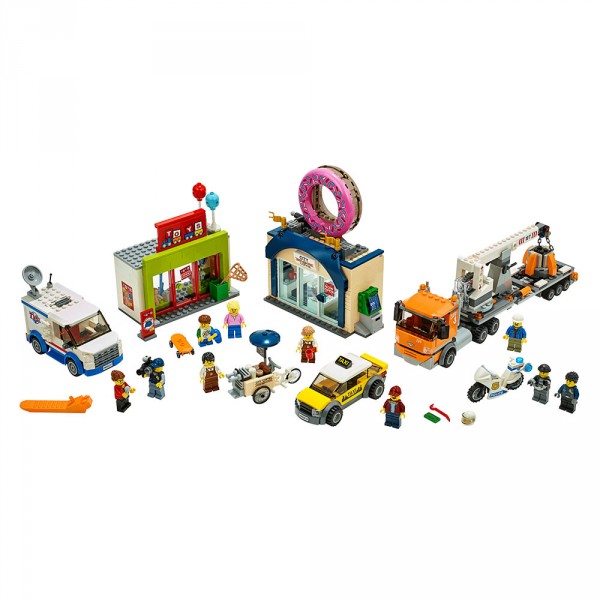 LEGO City Конструктор Открытие магазина пончиков 60233