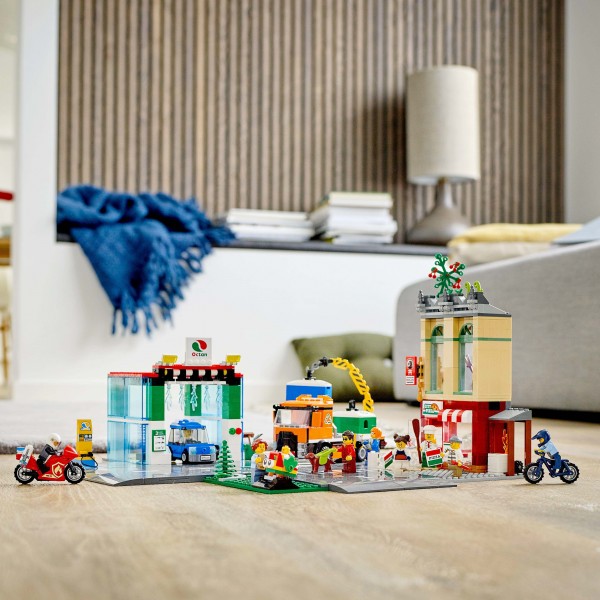 LEGO City Конструктор Центр города 60292