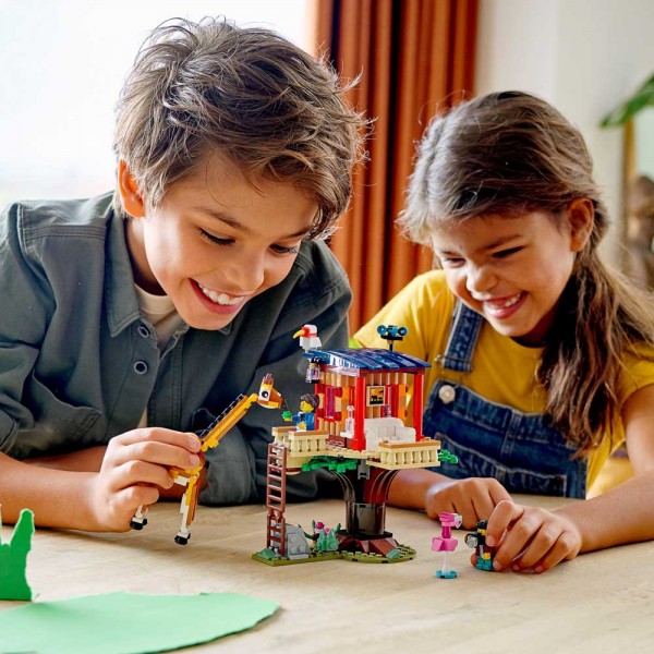 LEGO Creator Домик на дереве во время сафари 31116
