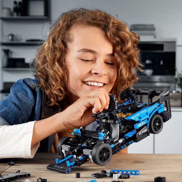 LEGO Technic Конструктор McLaren Senna GTR 42123