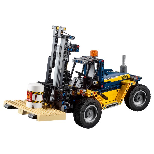 LEGO Technic Конструктор Сверхмощный вилочный погрузчик 42079