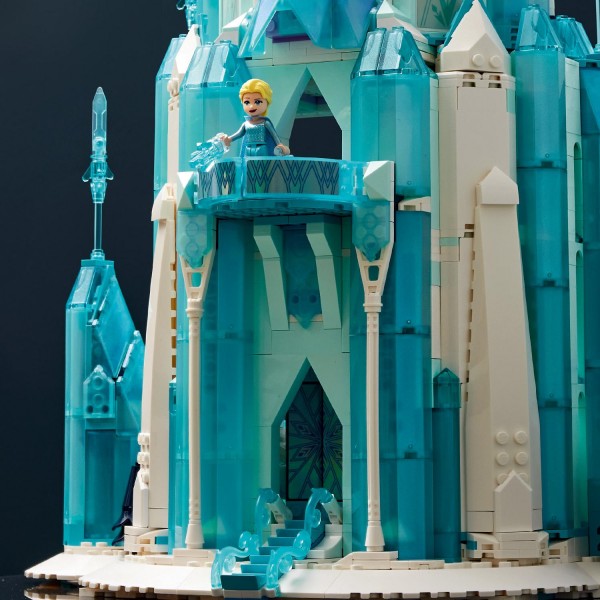 Конструктор LEGO Disney Princess Ледяной замок 43197