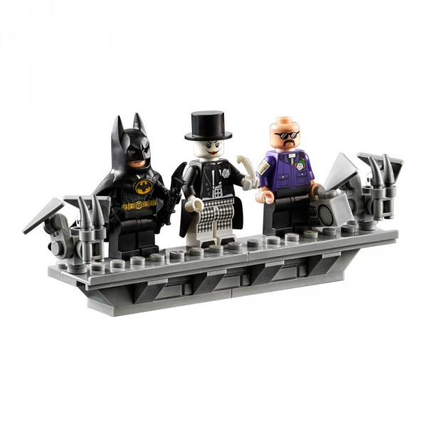 Конструктор LEGO Super Heroes Бэтвинг 1989 76161