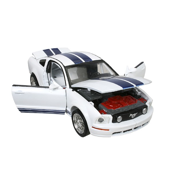 Робот-трансформер - Ford Fr 500C Mustang (1:24) 53071R