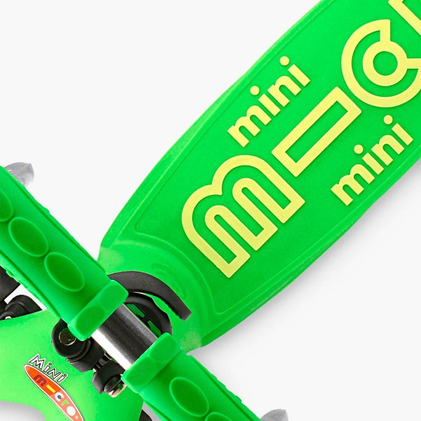 Самокат MICRO серии "Mini Deluxe" - Зеленый MMD002