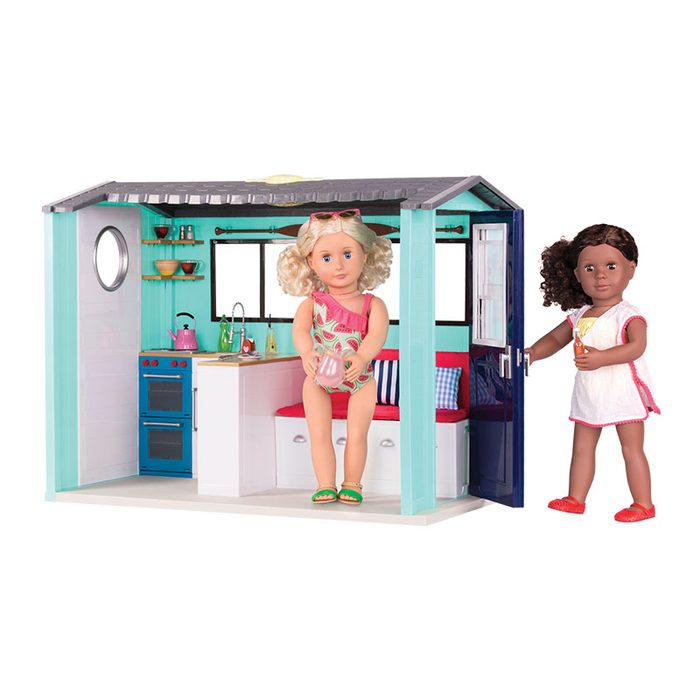 Игровой набор Our Generation Пляжный дом с аксессуарами BD37980Z
