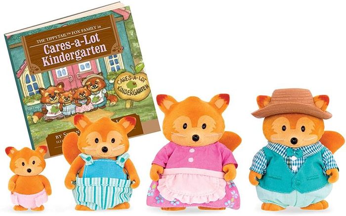 Набор фигурок Lil Woodzeez Семья Лисичек 6483